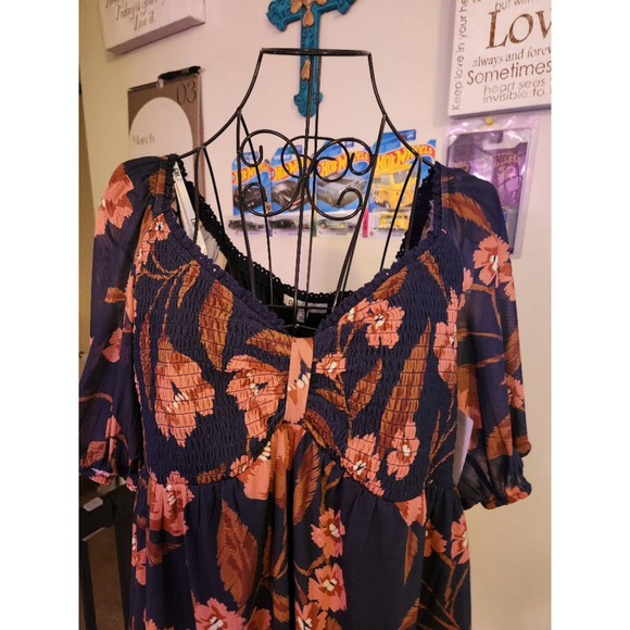 Dr2 by Daniel Rainn Mesh Babydoll Top Indigo - Picture 3 of 7